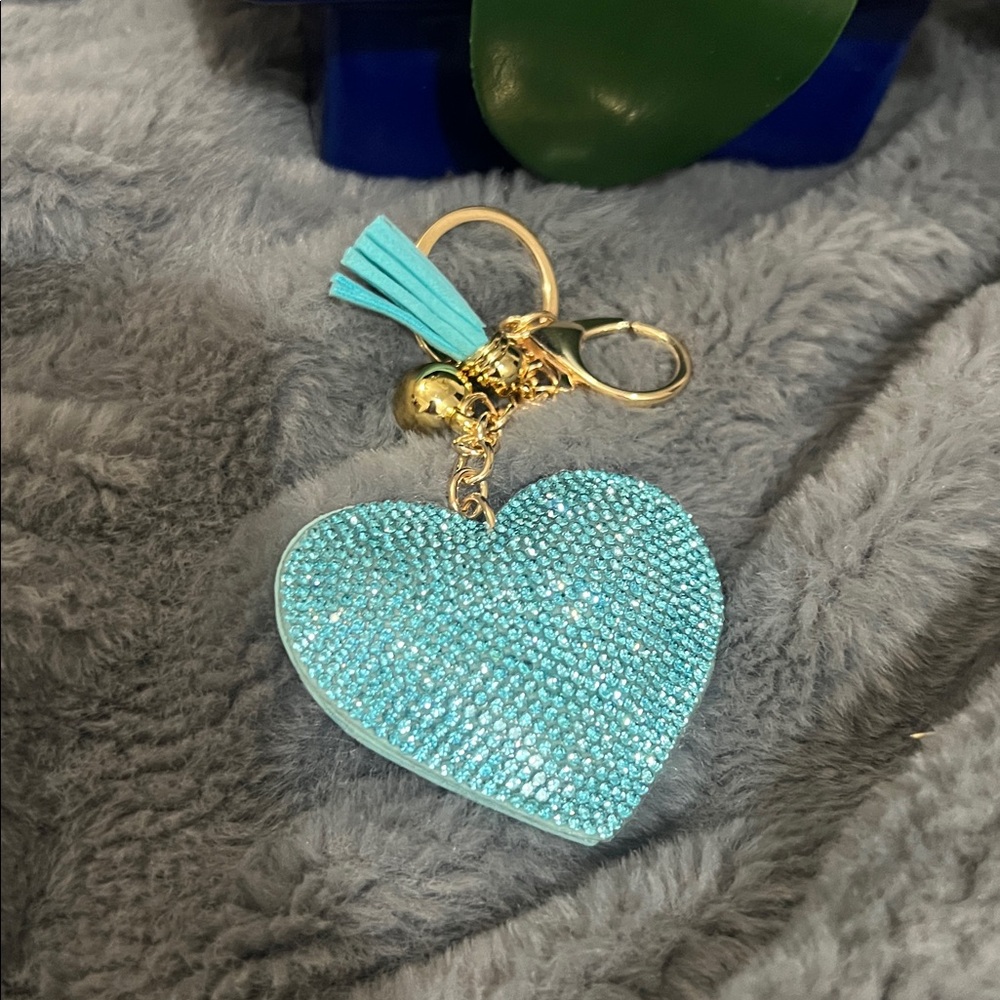 Heart Keychain / purse charm NWT - Picture 6 of 7